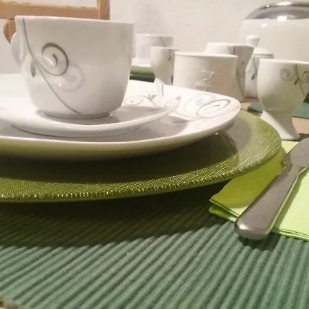 Mogwitz Mit Schwimmbad Und Saunanutzung *